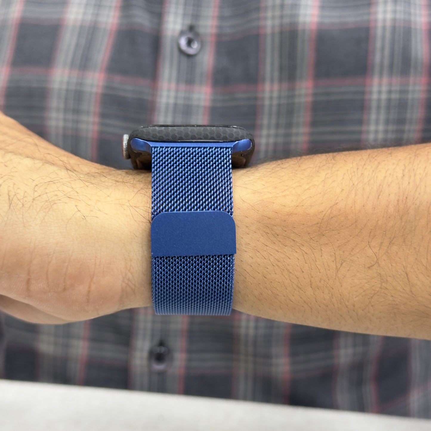 Magnetic Milanese Apple Watch Strap