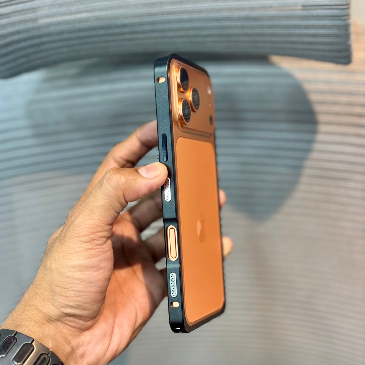 TitanBumper MagSafe iPhone 17 Pro Max Case