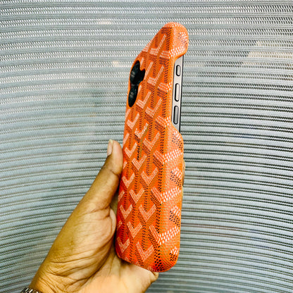 Luxe Printed Inner Fur iPhone 17 Case