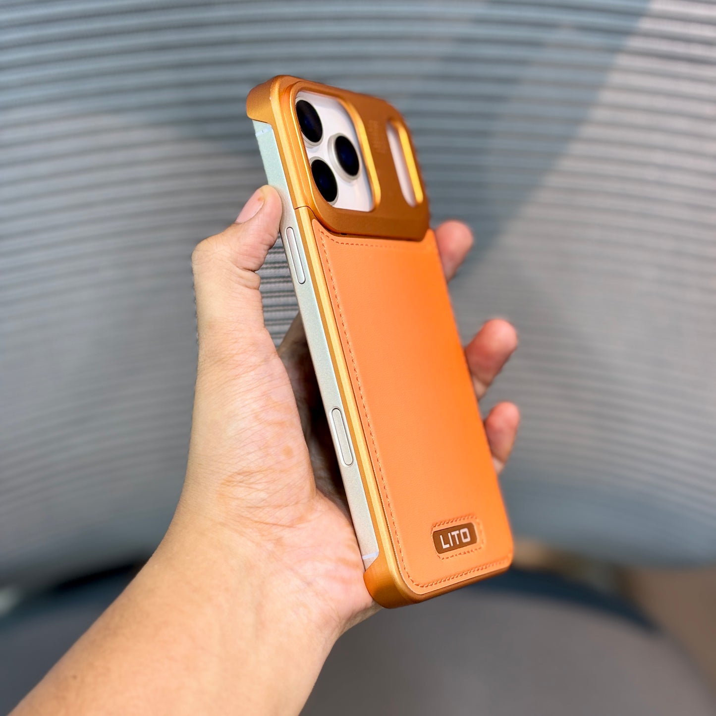 Auréum MagSafe Leather iPhone 17 Pro Max Case
