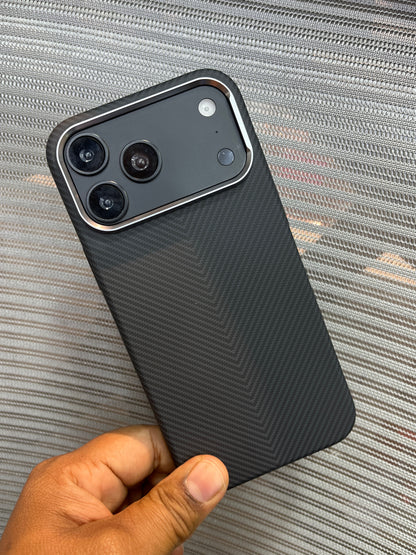 Aramid Carbon Fiber MagSafe iPhone Case