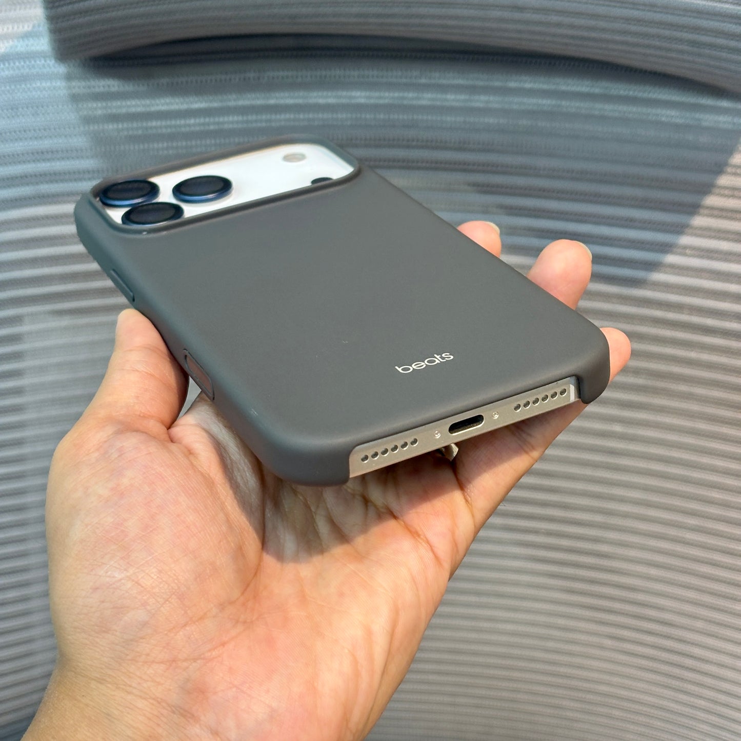 MonoLux MagSafe Protective iPhone 17 Case