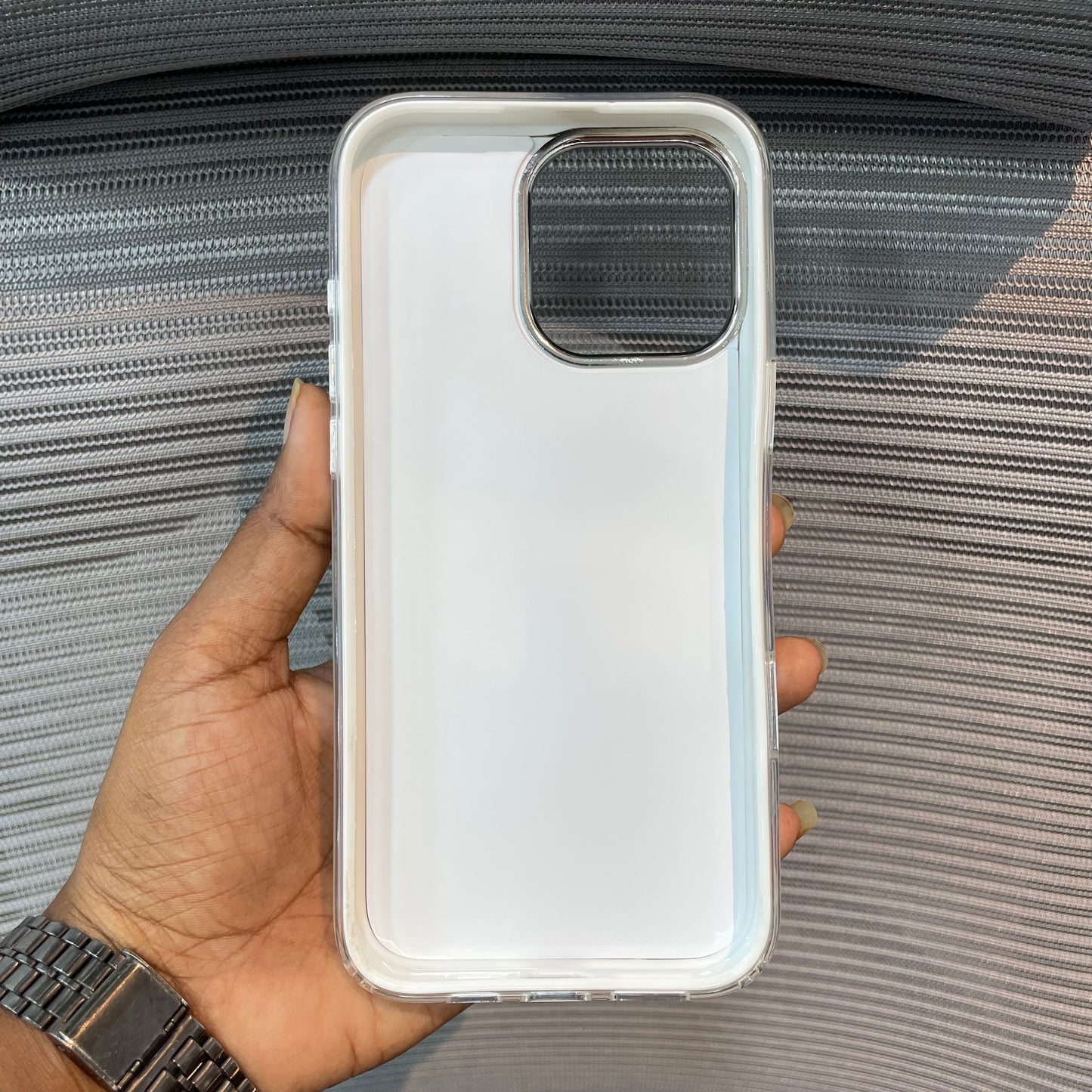 BowÉlite Glitter iPhone 15 & 16 Series Case