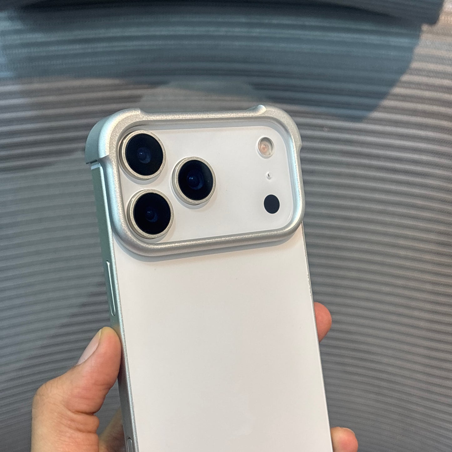 AlumiCore Metal Bumper iPhone 17 Pro Max Case