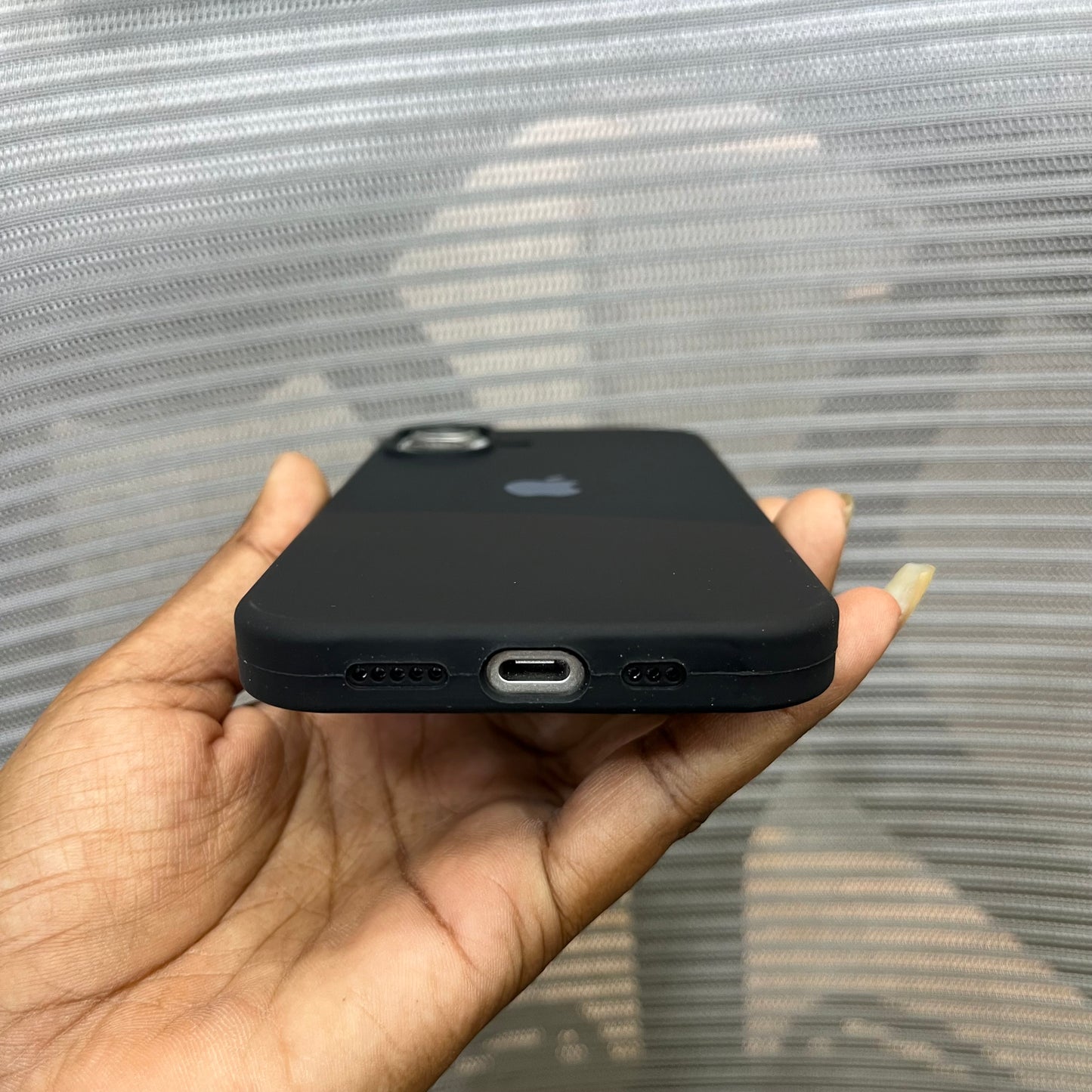 Silicone Logo MagSafe iPhone 16 Case