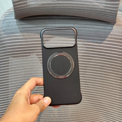 Axis Stand MagSafe iPhone 15 Series Case