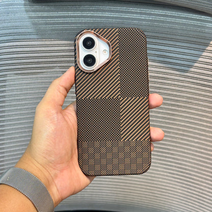 Carbonique MagSafe iPhone 16 Pro Case