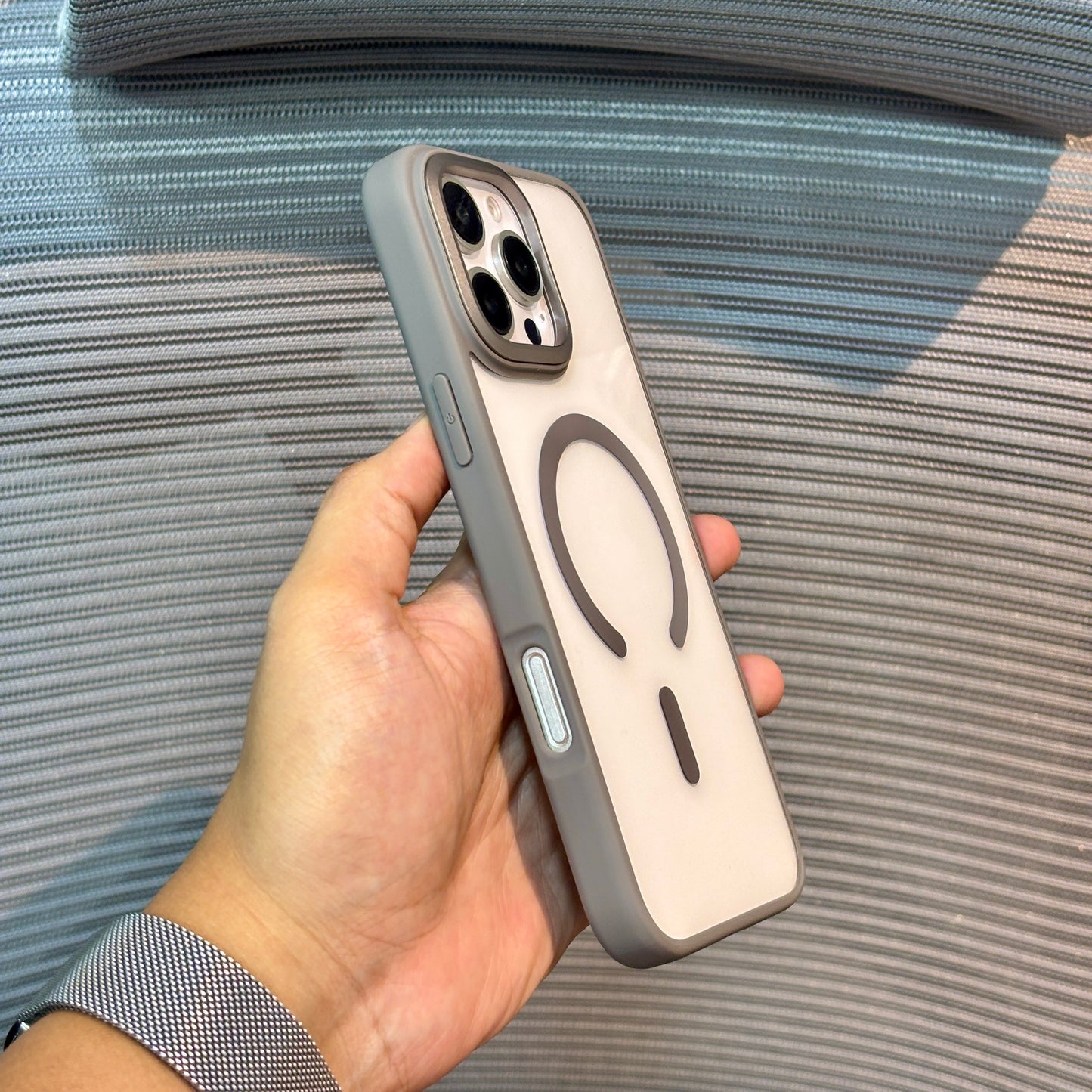 VeilGrid MagSafe iPhone Case