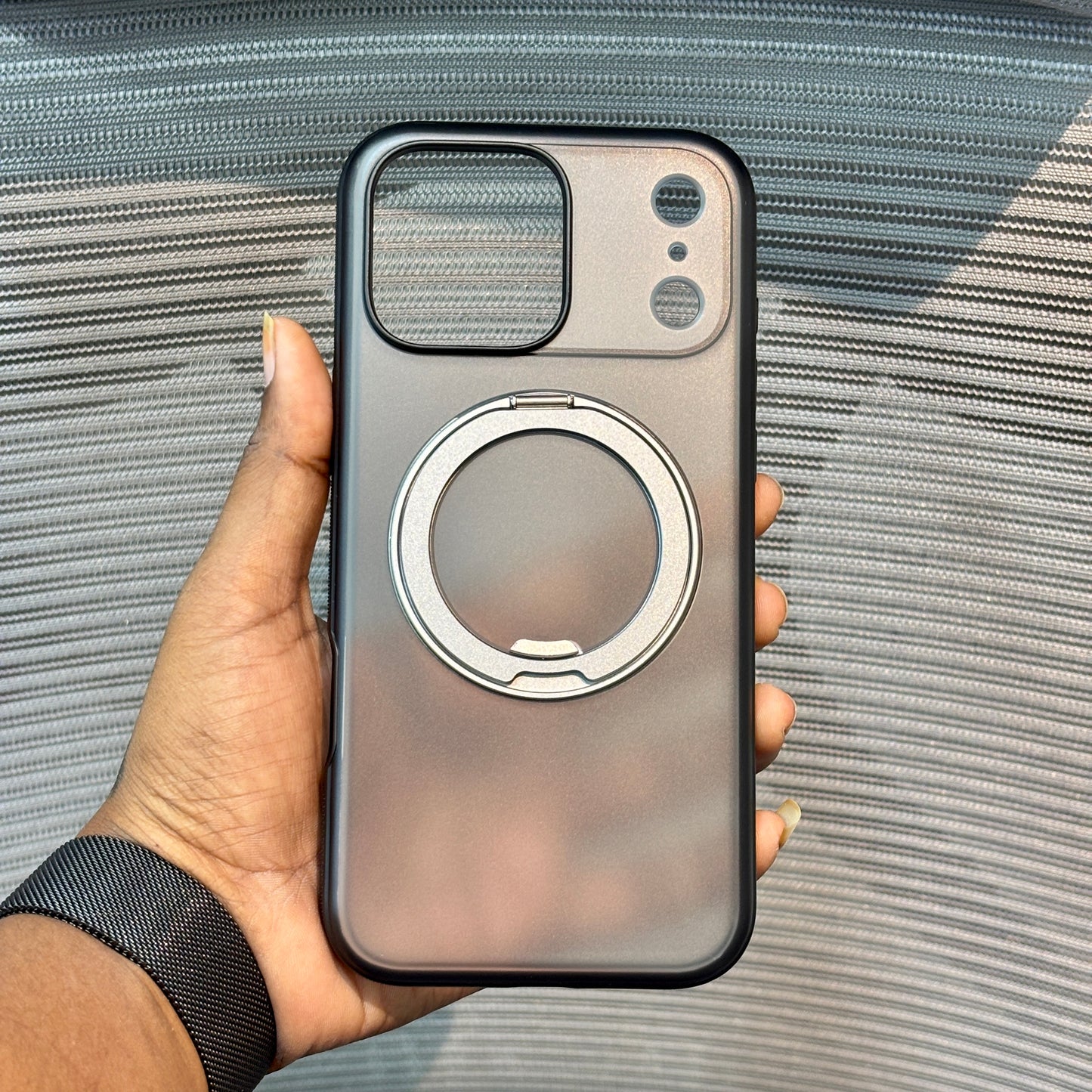 ArmorStand MagSafe Matte iPhone 17 Pro Case