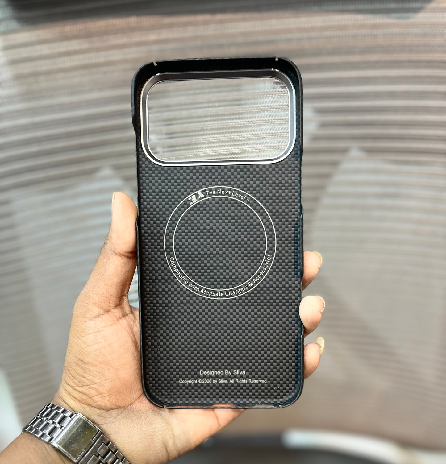 Premium Carbon Fiber Ultra-Slim iPhone 17 Pro Max Case