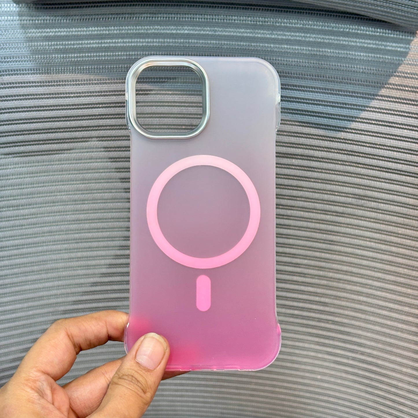 Gradé SoftTone MagSafe iPhone 15 Series Case