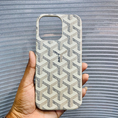 Luxe Printed Inner Fur iPhone 16 Pro Case
