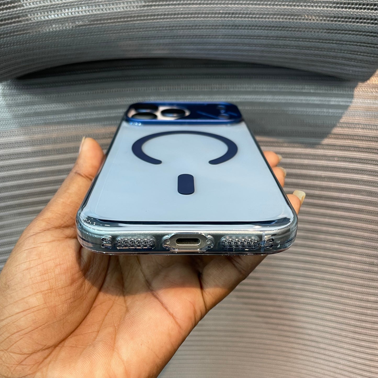 OmbraShield MagSafe iPhone  17 Pro Case