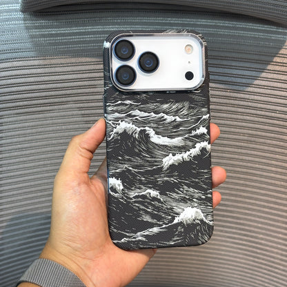 Carbonique MagSafe iPhone 16 Pro Case