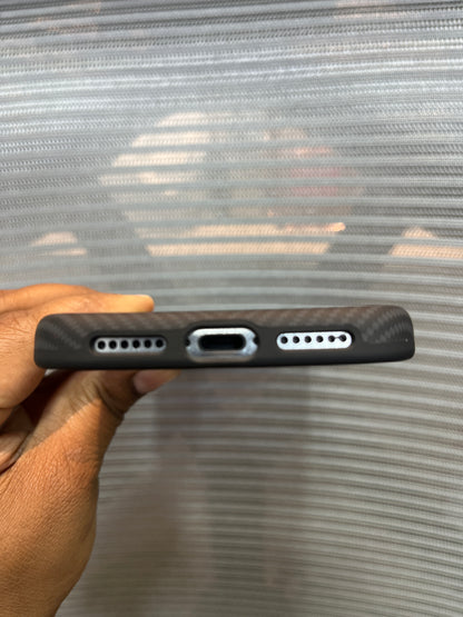 Aramid Carbon Fiber MagSafe iPhone Case