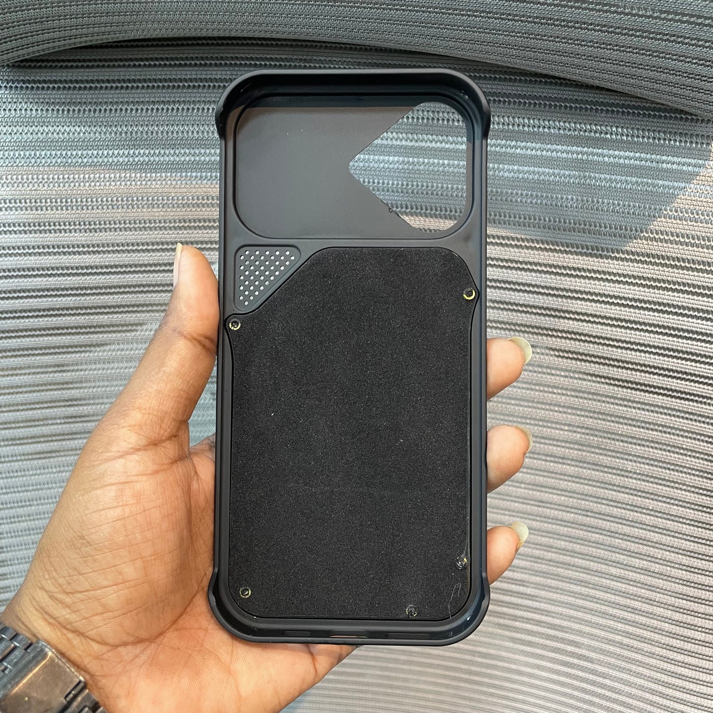 WoodFrame Slim iPhone 17 Case
