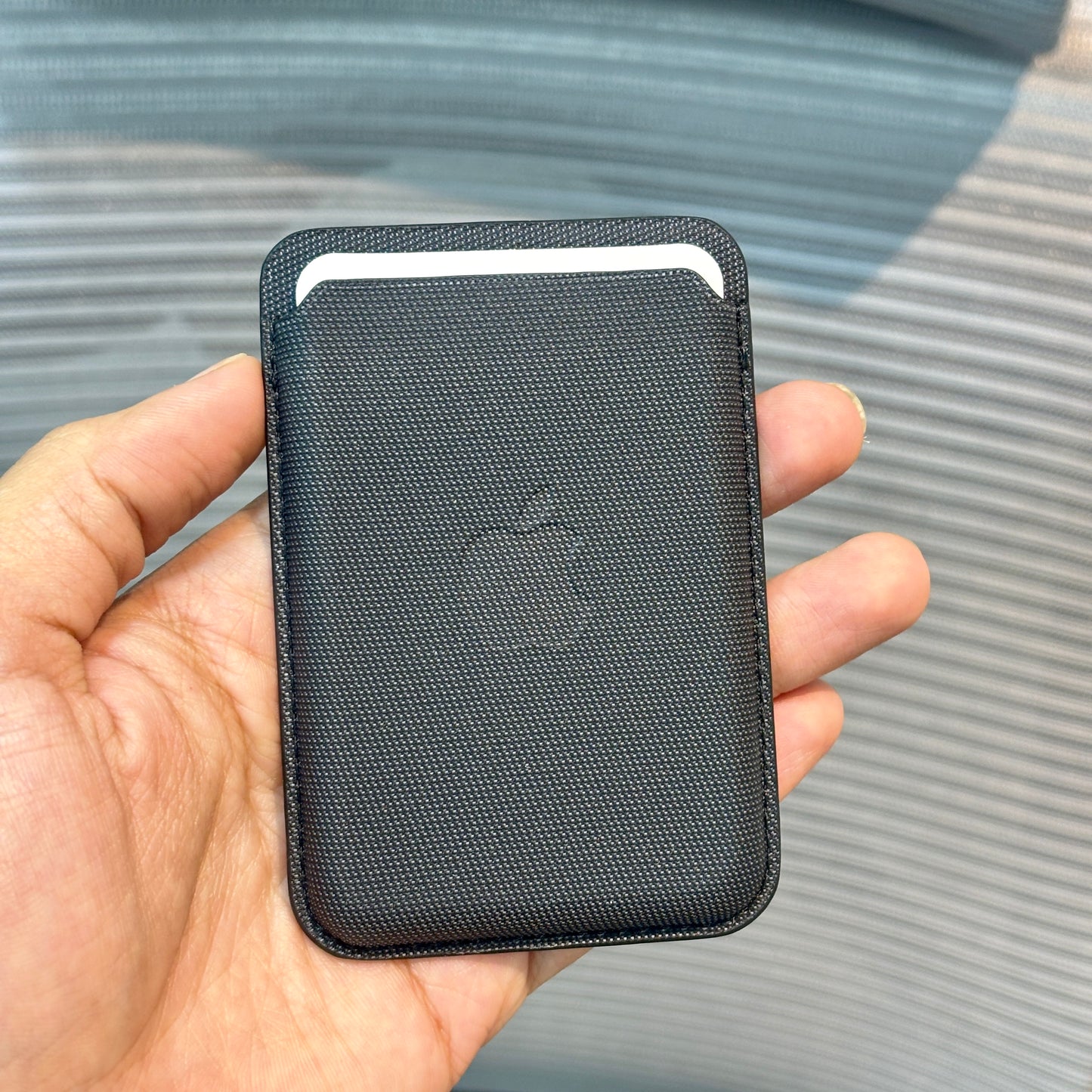 TechWoven MagSafe Card Wallet