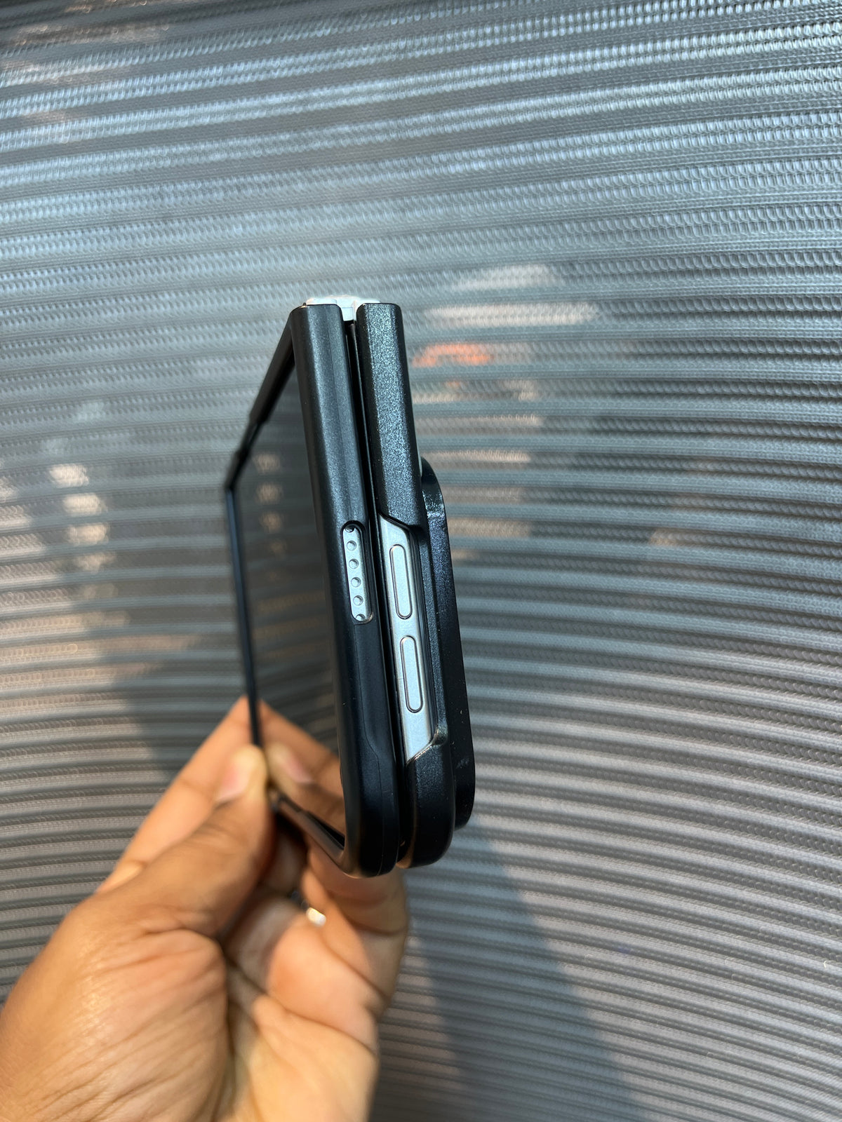 Leather stand iPhone Duo case