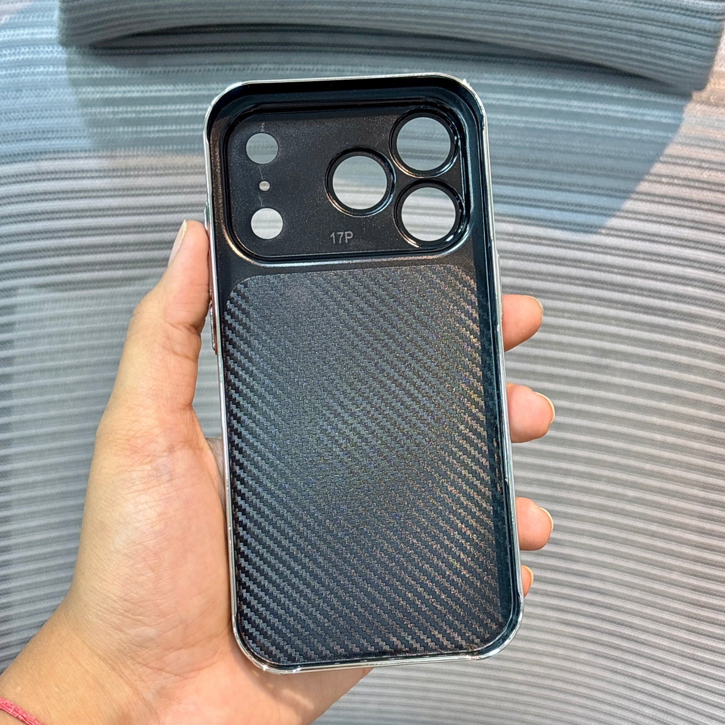 SilverMirr Luxe iPhone 17 Pro Case