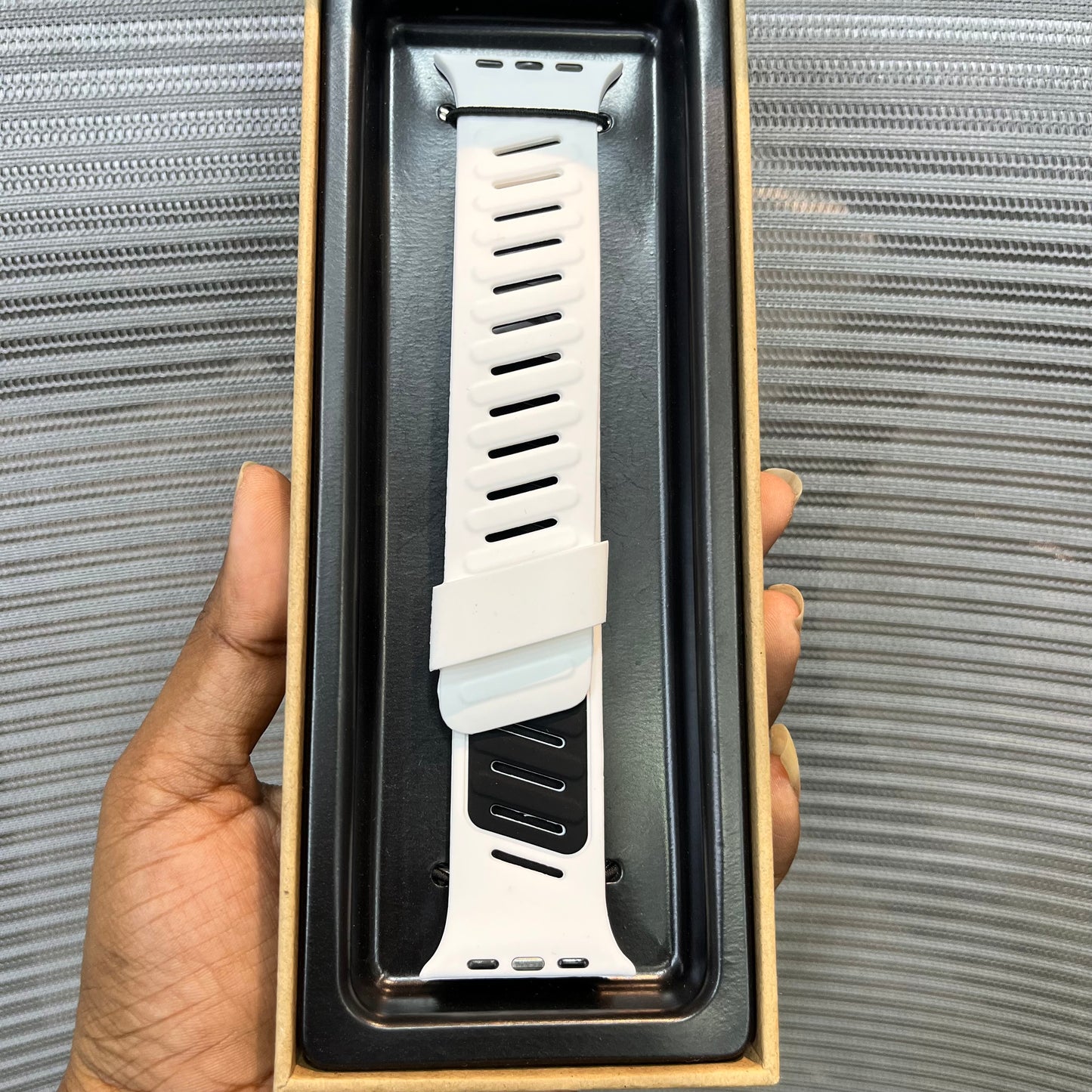 PressLock Silicone iWatch Strap