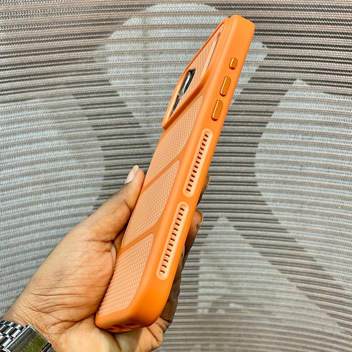 FusionDissipation MagSafe iPhone 17 Pro Case
