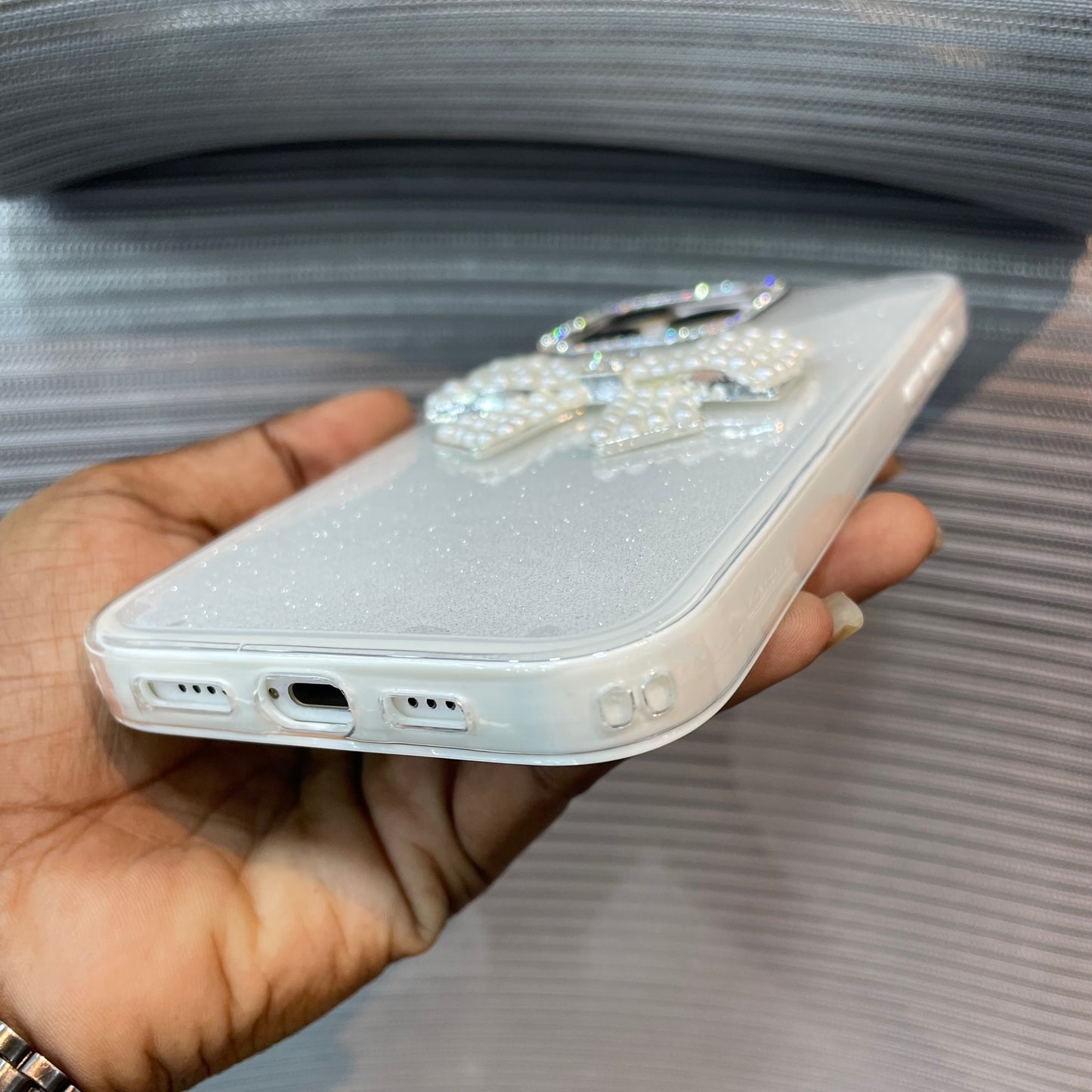 BowÉlite Glitter iPhone 15 & 16 Series Case