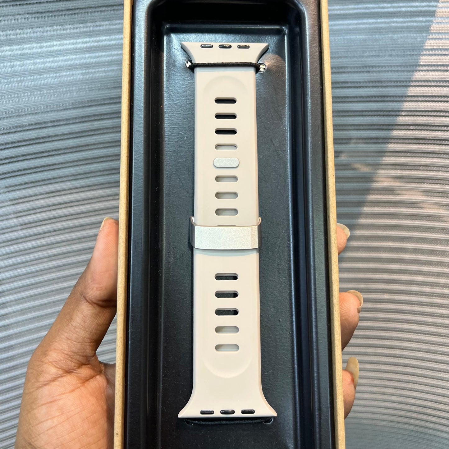 Silicone SteelLock Band For iWatch