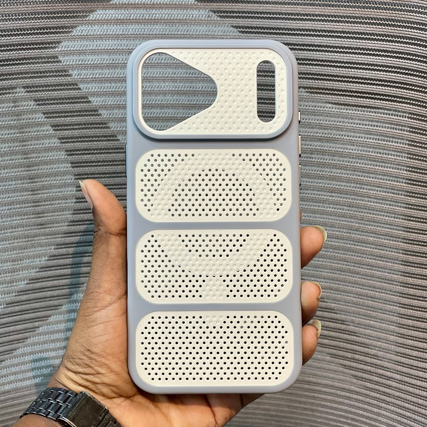 FusionDissipation MagSafe iPhone 17 Pro Case