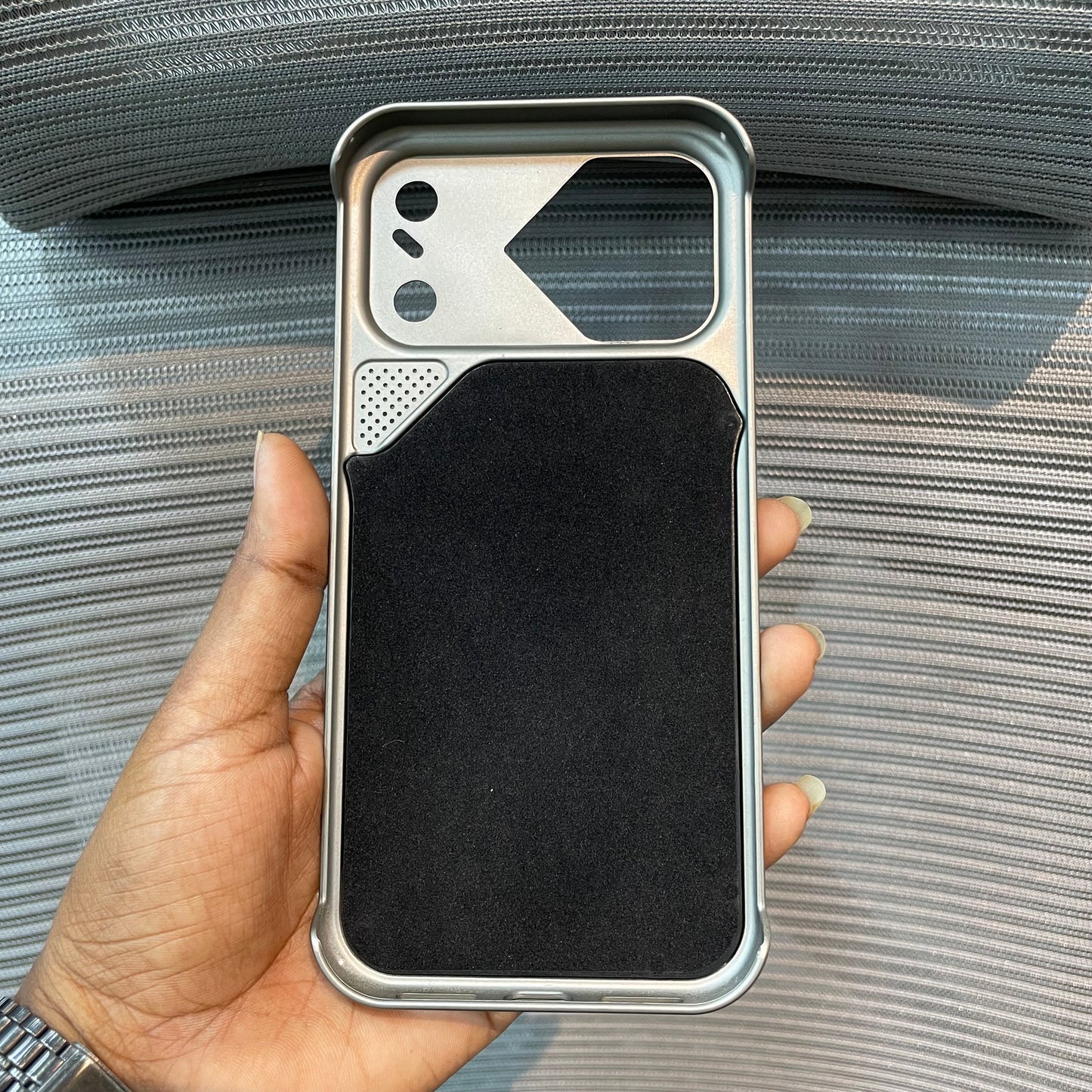 WoodFrame Slim iPhone 17 Pro Case
