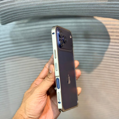 TitanBumper MagSafe iPhone 17 Pro Max Case