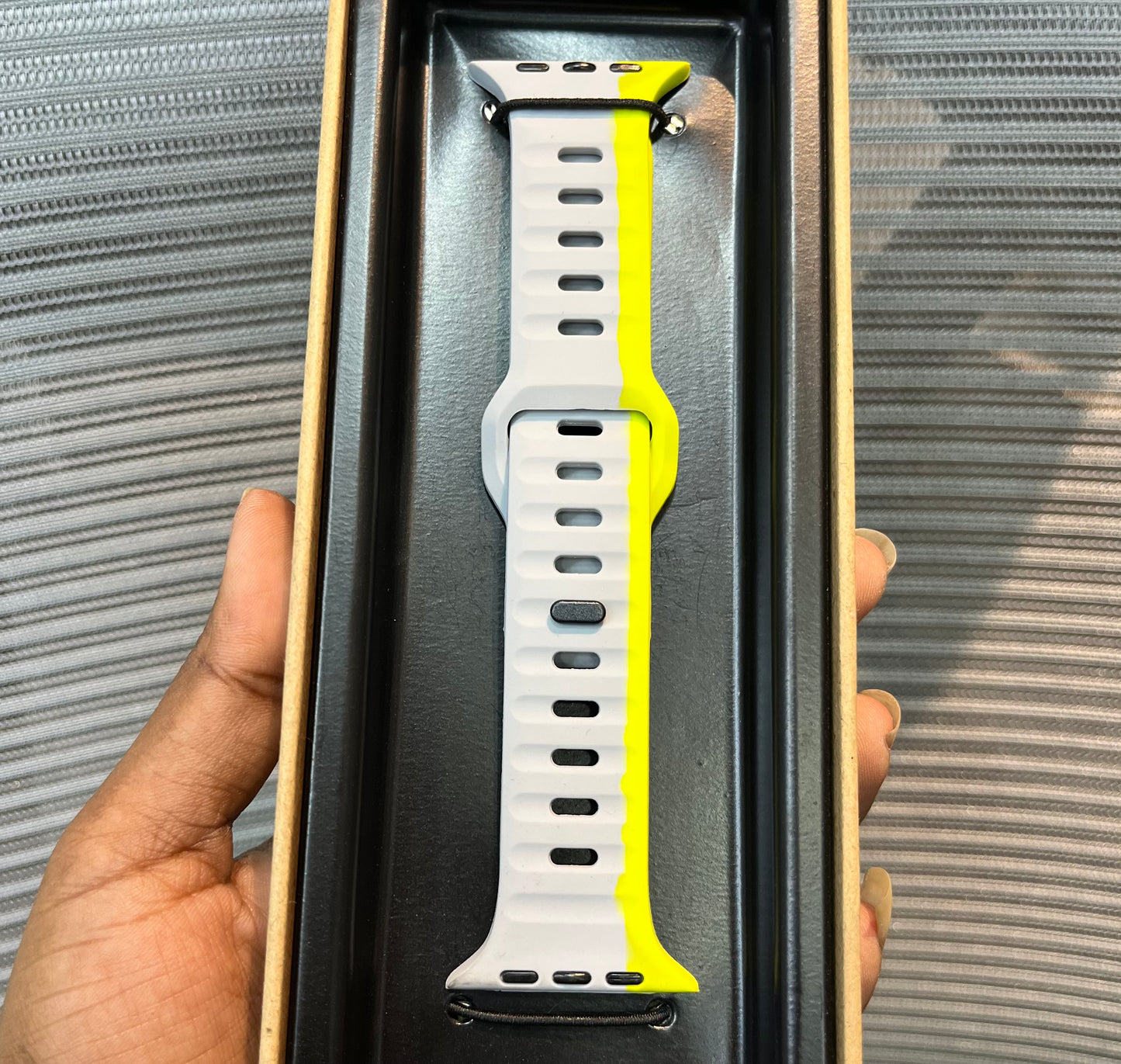 DualTone Sport Emboss Band For iWatch