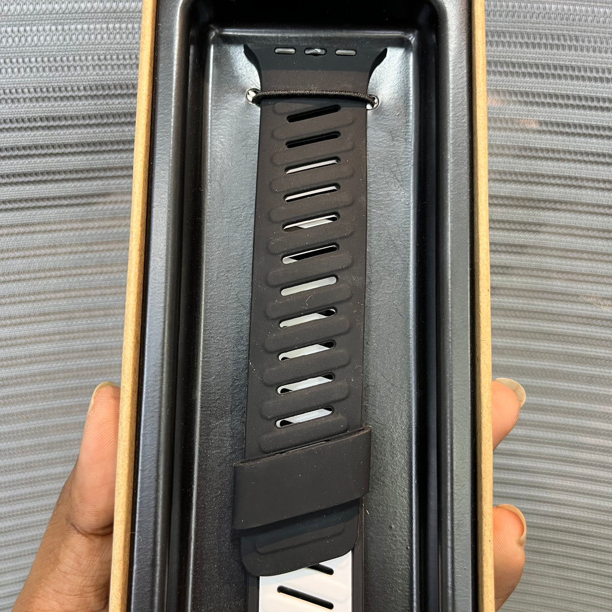 PressLock Silicone iWatch Strap