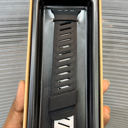 PressLock Silicone iWatch Strap