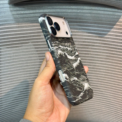 Carbonique MagSafe iPhone 16 Pro Case