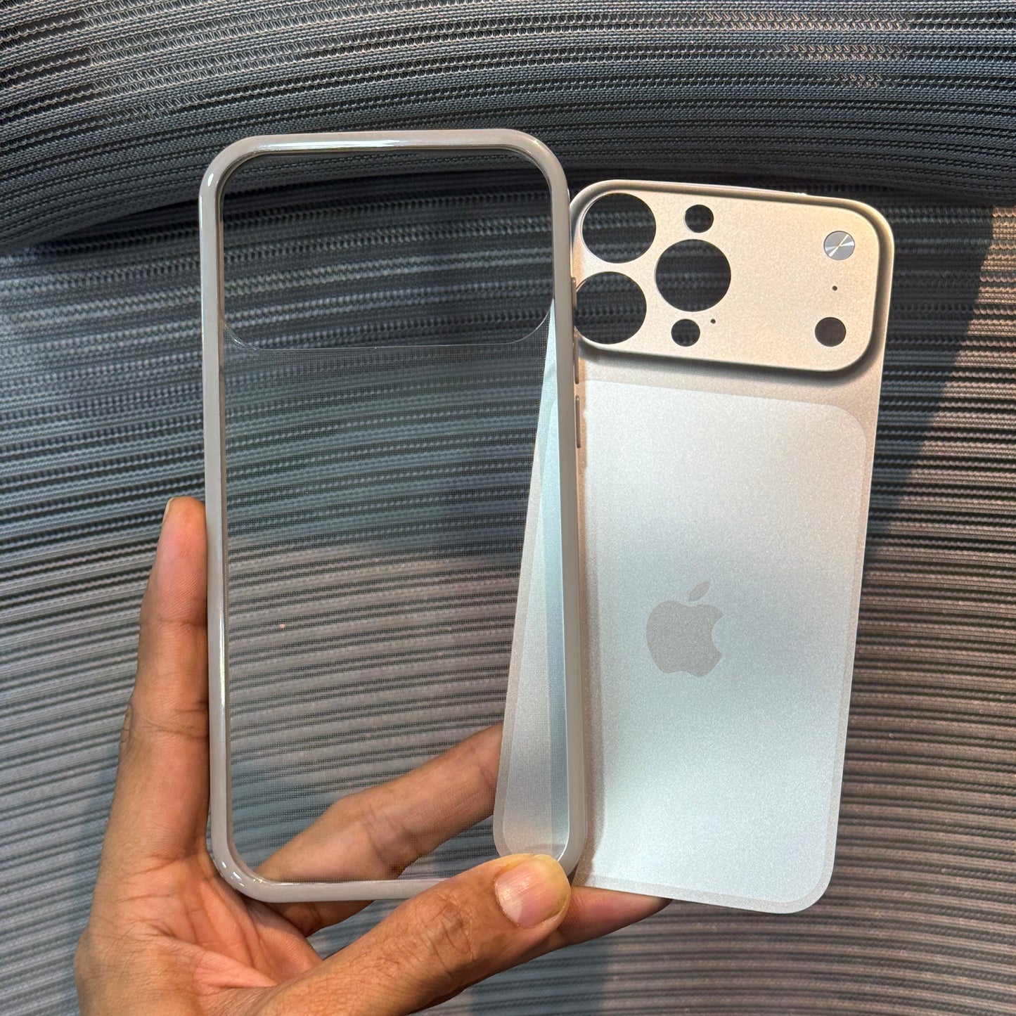 Hard Shell Converter iPhone 15 Pro Case