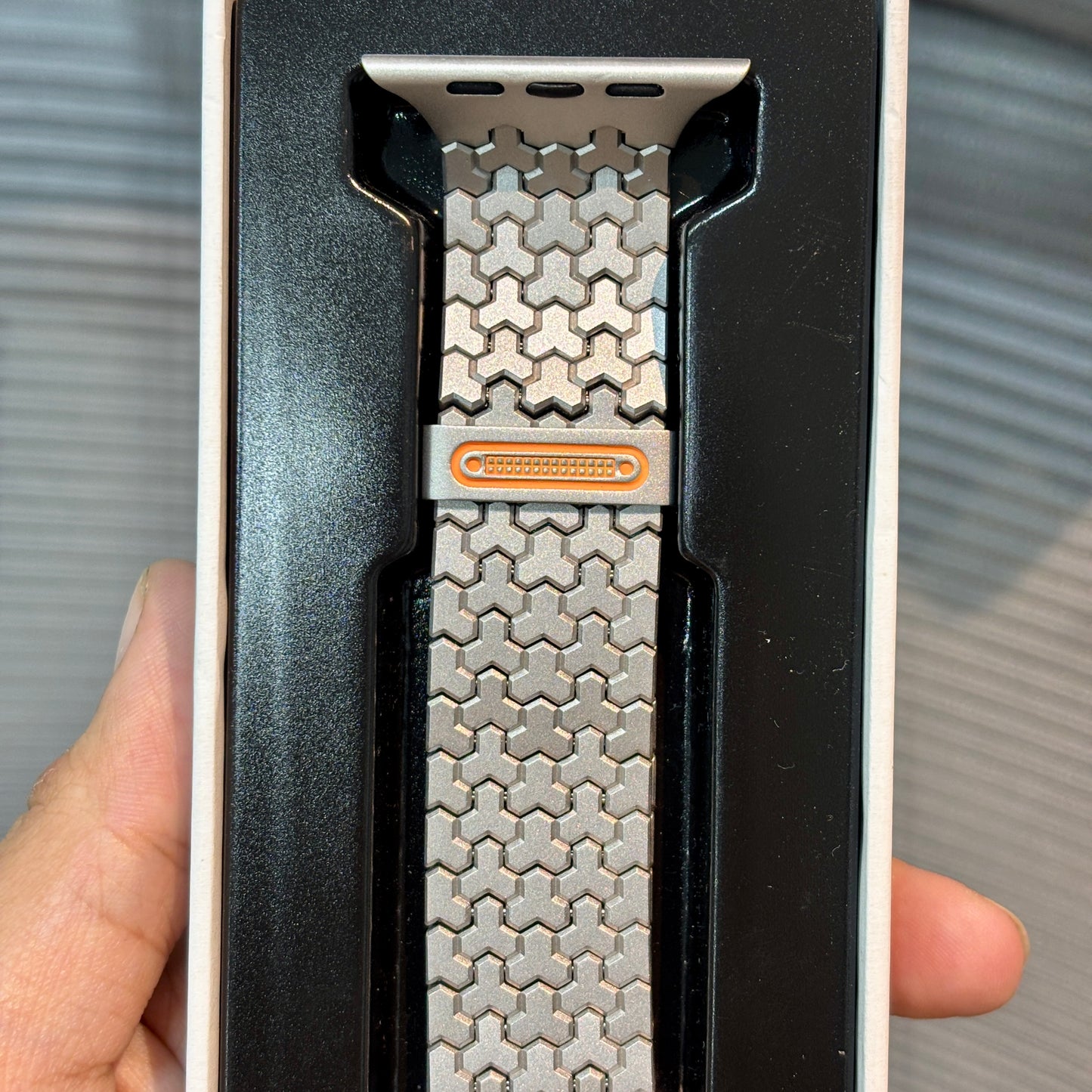 Flux Magnetic Metal Watch Strap