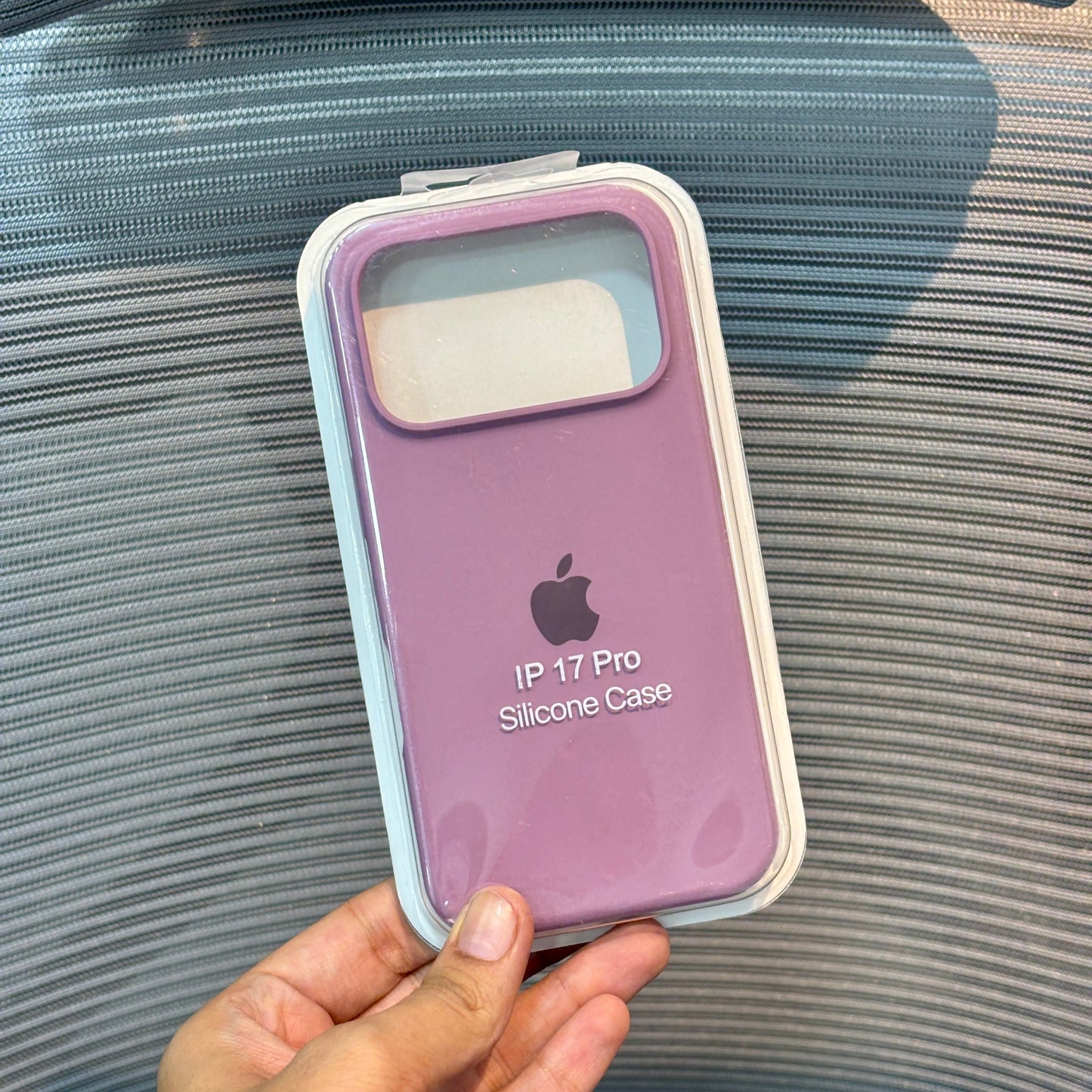 SilkFur Liquid Silicone iPhone 17 Pro Case