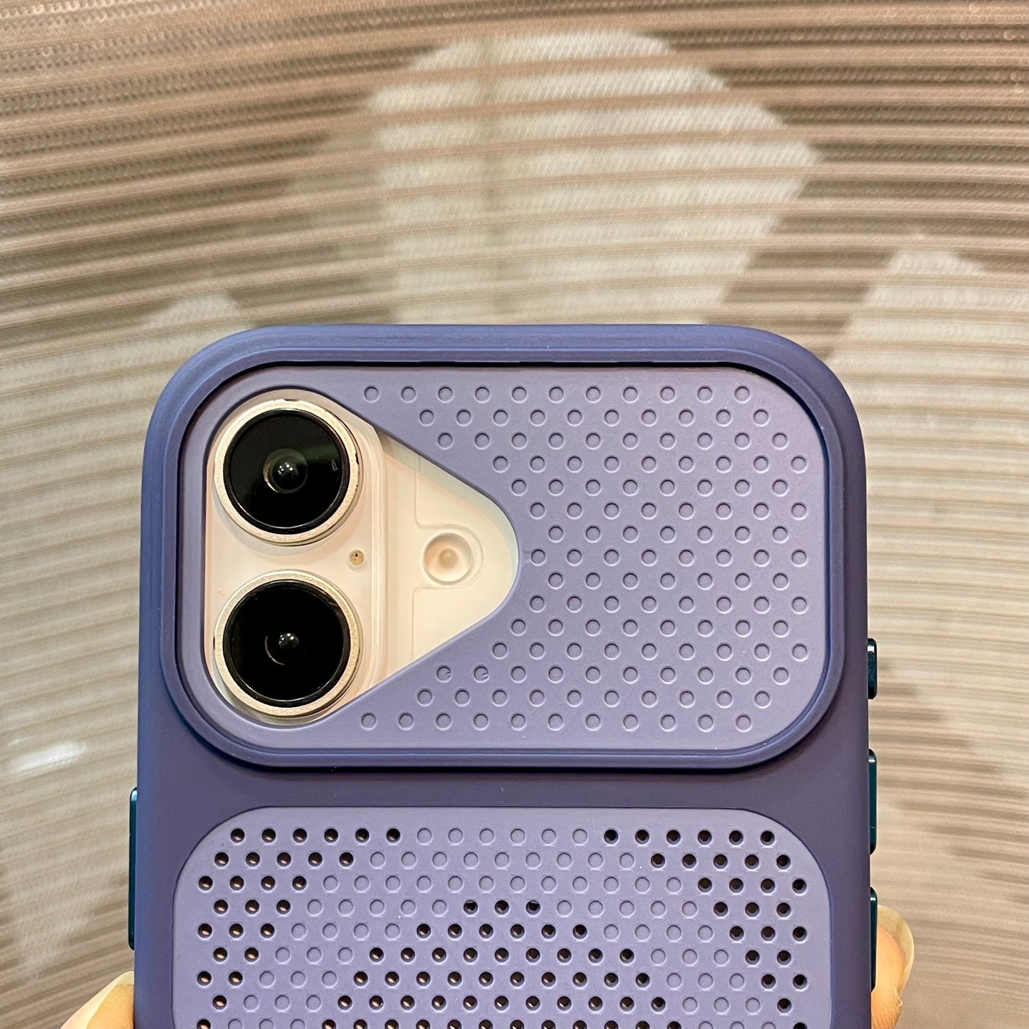 FusionDissipation MagSafe iPhone 16 Case