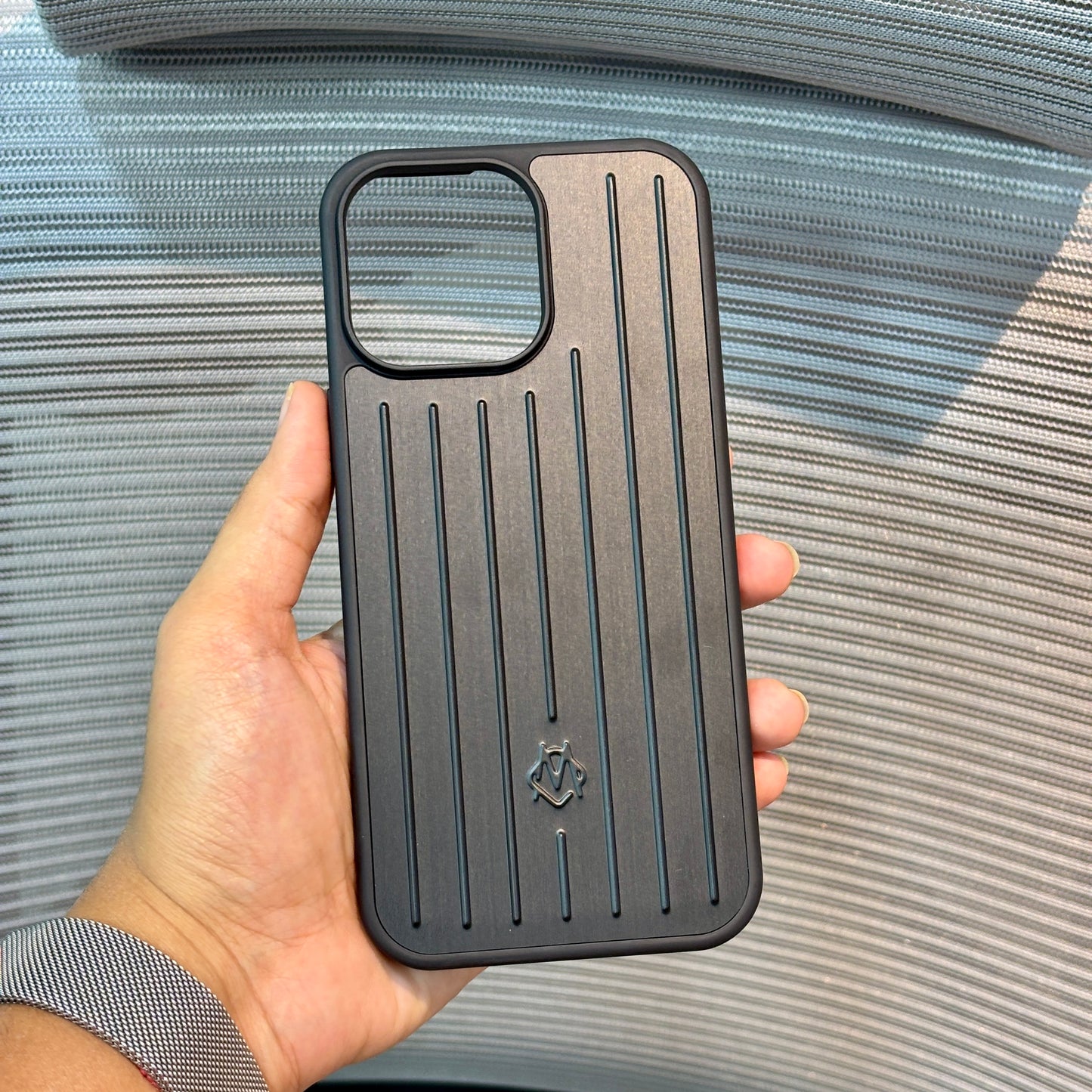 GrooveShield Aluminium iPhone 16 Pro Max Case