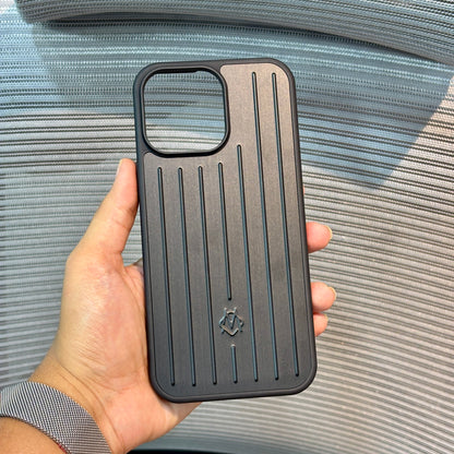 GrooveShield Aluminium iPhone 16 Pro Max Case