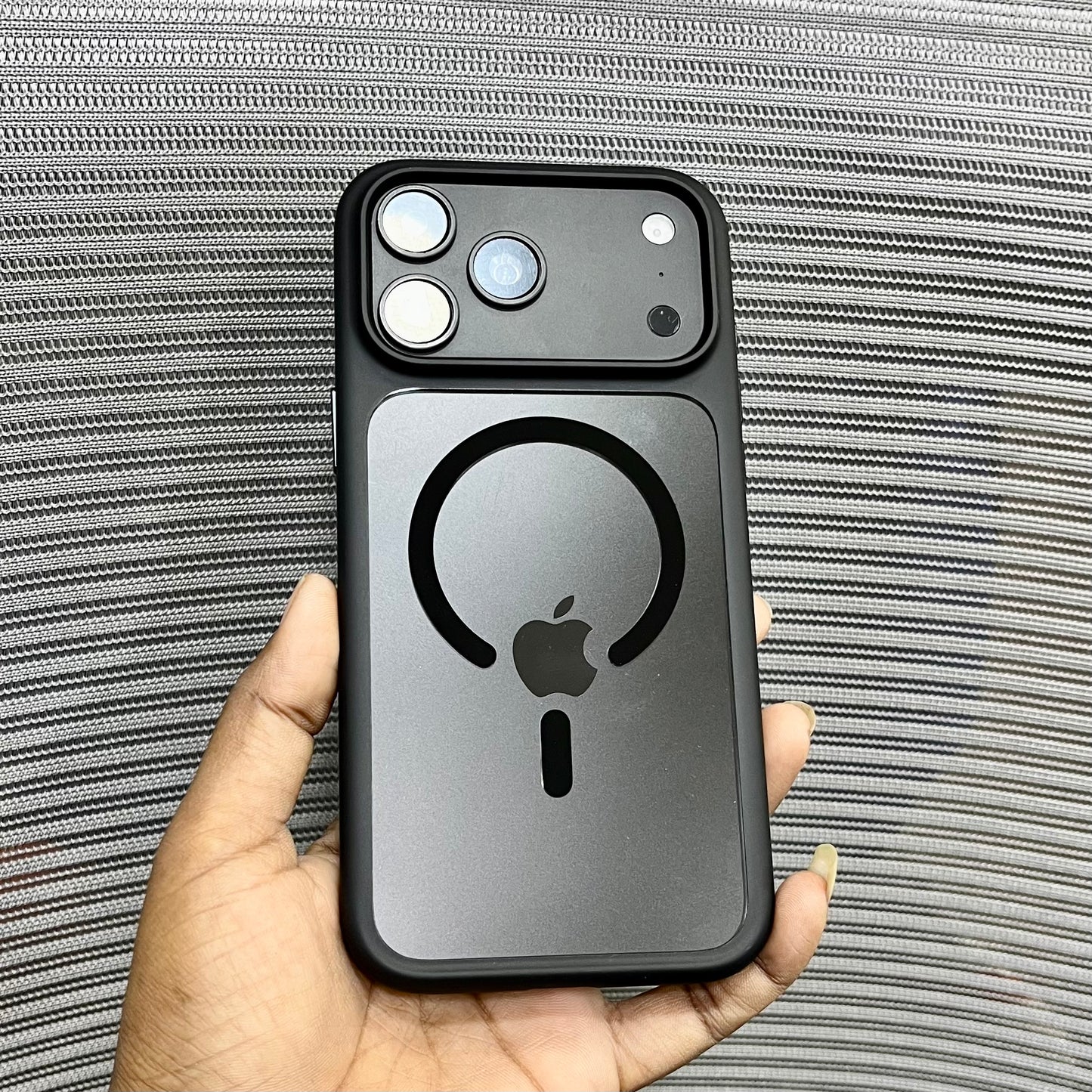 Premium Transparent MagSafe iPhone 17 Pro Case