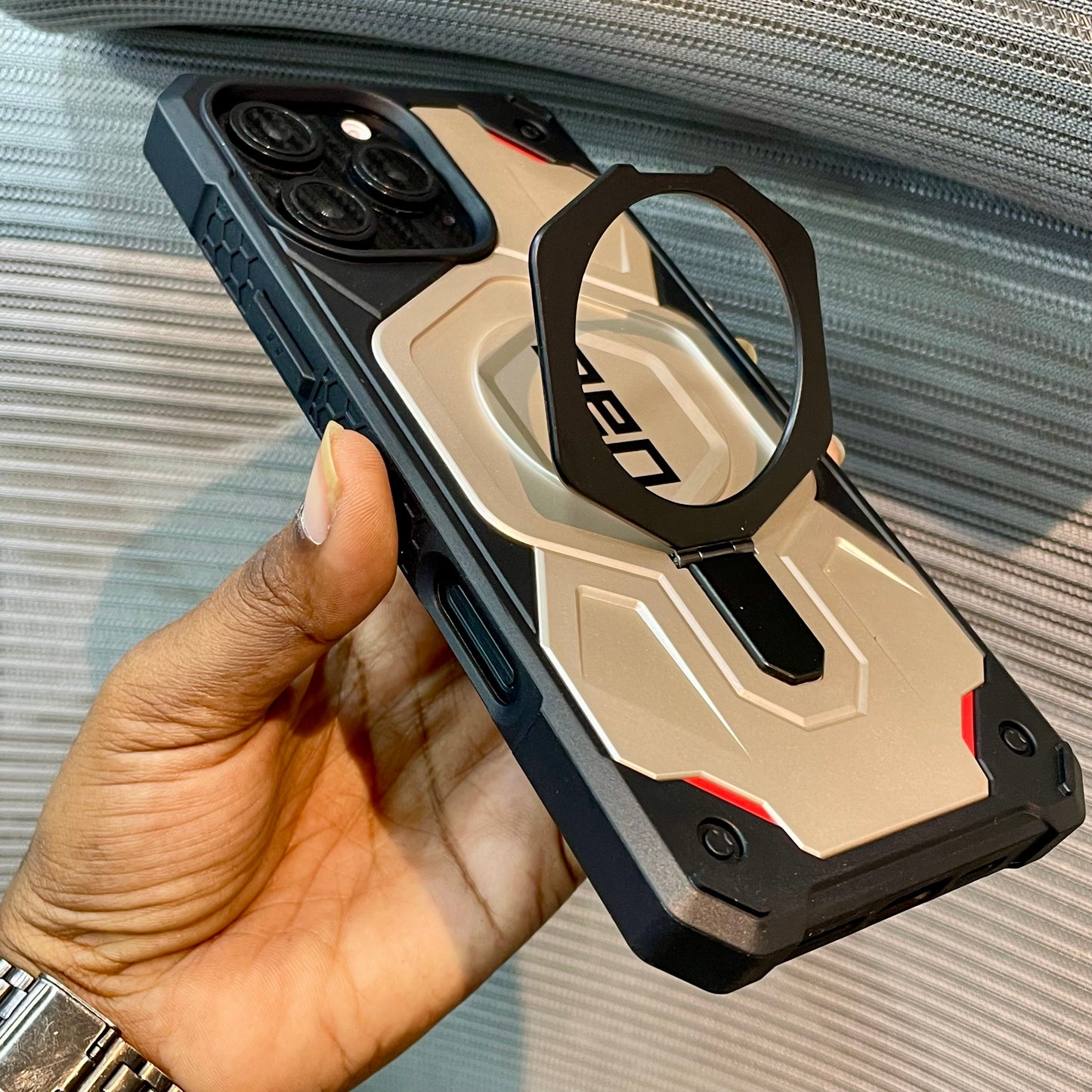 StandCore MagSafe iPhone 16 Series Case