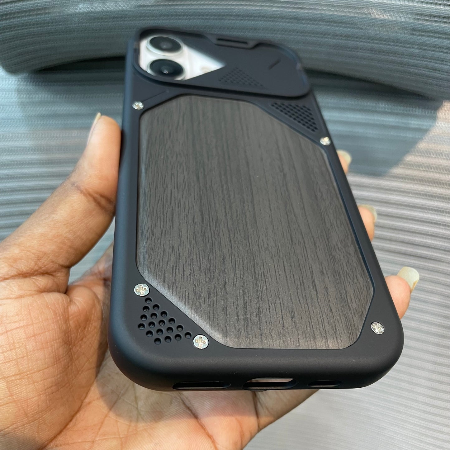 WoodFrame Slim iPhone 17 Case
