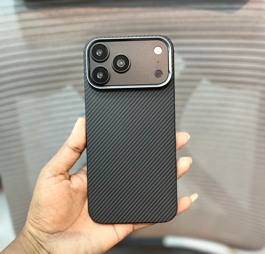 Premium Carbon Fiber Ultra-Slim iPhone 17 Pro Max Case