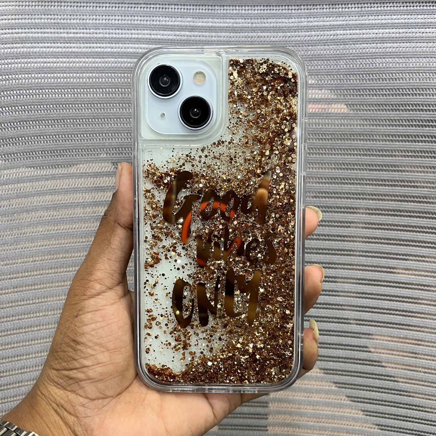 Good Vibes Only Liquid Glitter iPhone 15 Case