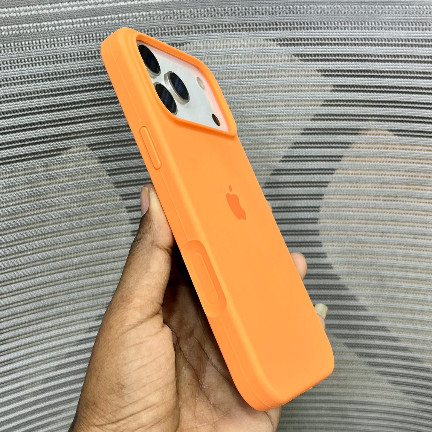 Silicone Logo MagSafe iPhone 17 Pro Case