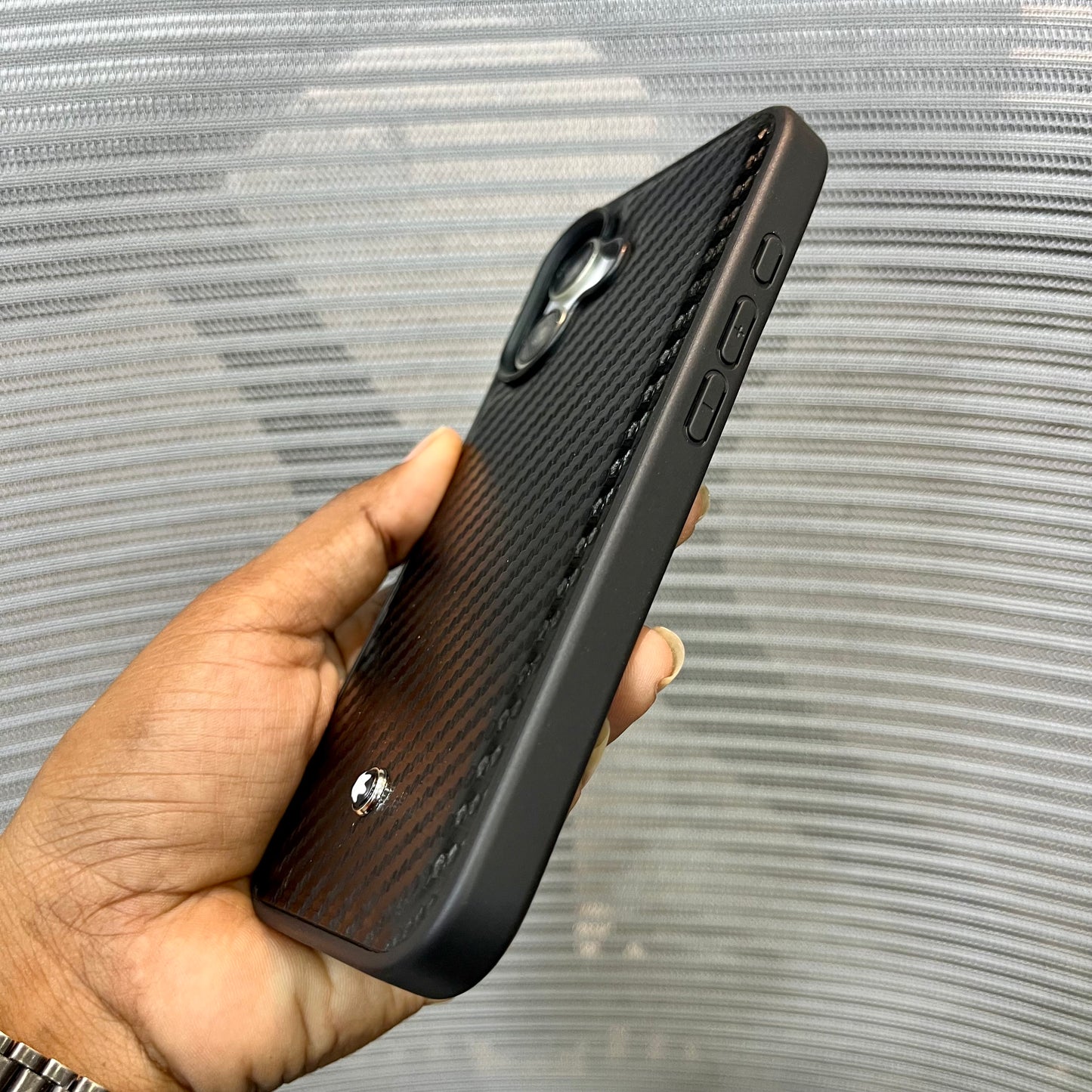 Premium Carbon Fiber Logo iPhone 17 Case