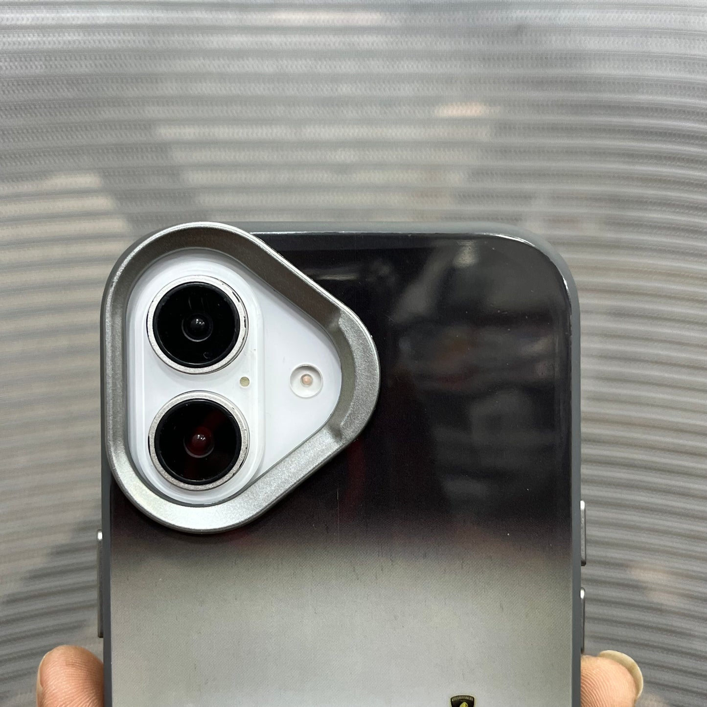DriveStyle Glossy iPhone 16 Cover