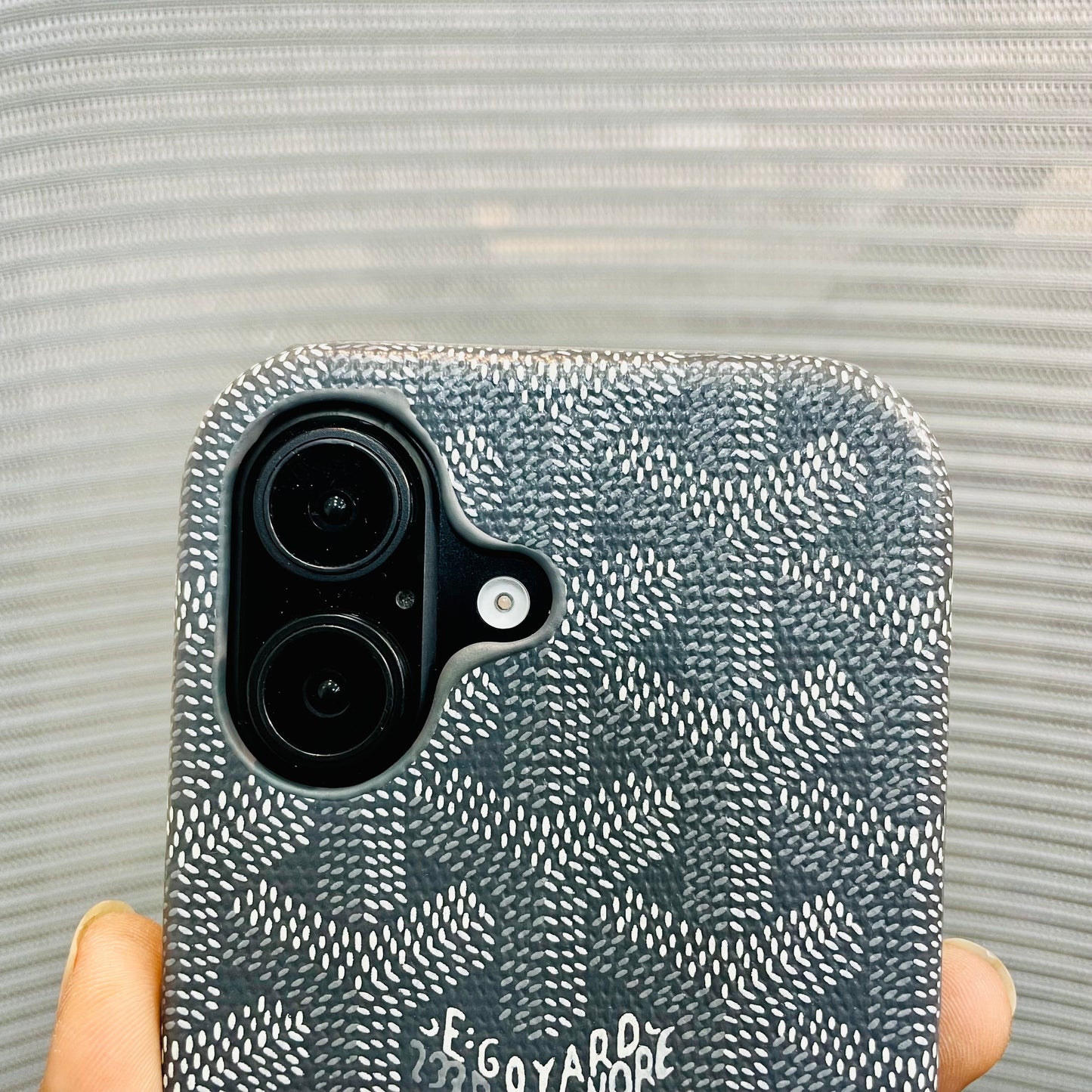Luxe Printed Inner Fur iPhone 17 Case