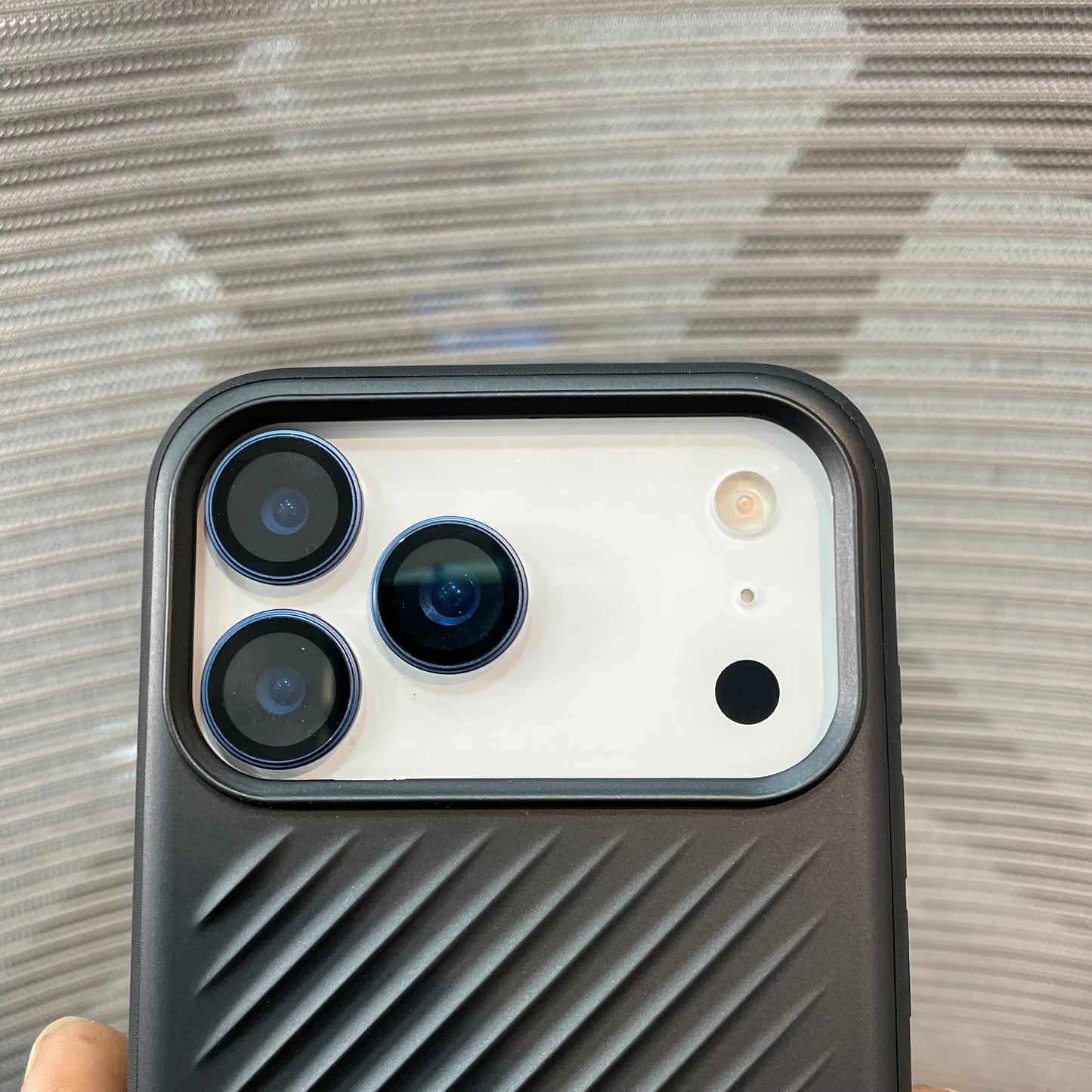 WaveCore MagSafe iPhone  17 Series Case